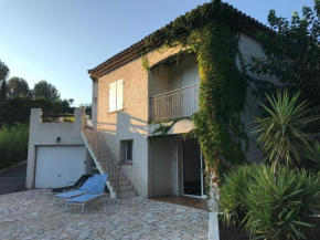 Appartement 55m2 dans villa avec piscine Valescure